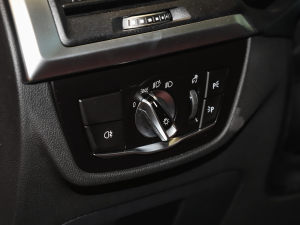 2022xDrive 30i M\ҹb п؅^