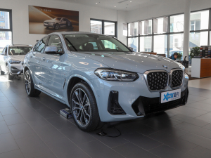 2022xDrive 30i M\b ǰ45