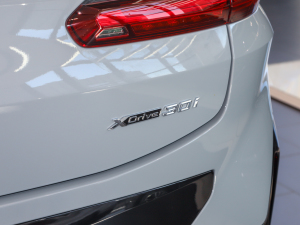 2022xDrive 30i M\b (ji)^