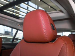 2022xDrive 30i M\b g