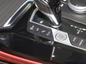 2022xDrive 30i M\b п؅^(q)