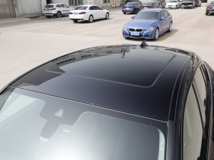 2022xDrive 30i M\b ܇