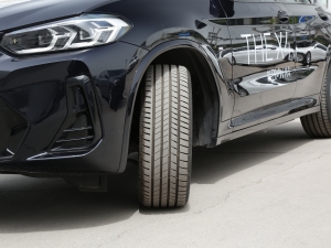 2022xDrive 30i M\b ^