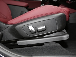 2022xDrive 30i M\b g