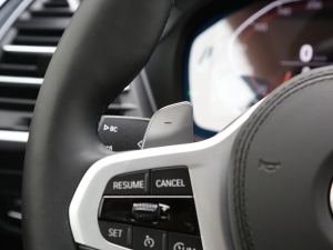 2022xDrive 30i M\b п؅^