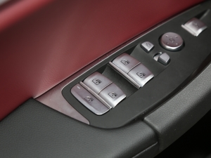 2022xDrive 30i M\b п؅^