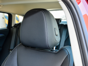 2022xDrive 25i M\b g