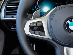 2022xDrive 25i M\b п؅^