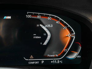 2022xDrive 25i M\b п؅^