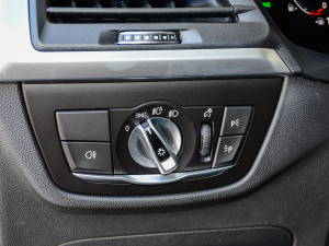 2022xDrive 25i M\b п؅^