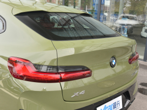 2022Ŀ xDrive 30i M\ҹb ^