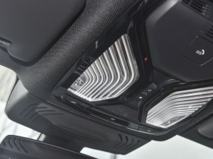 2022Ŀ xDrive 30i M\(yn)(dng)ҹb п؅^(q)