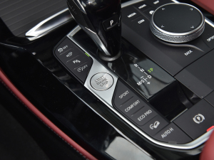 2022Ŀ xDrive 30i M\(yn)(dng)ҹb п؅^(q)