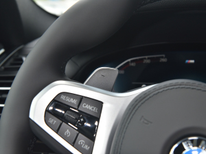 2022Ŀ xDrive 30i M\(yn)(dng)ҹb п؅^(q)