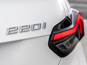 2021220i ^