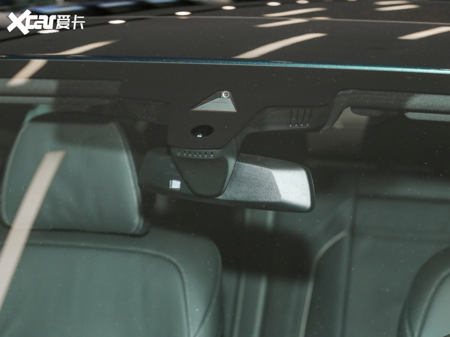 2022R5ϵ(M) 530i Lа M\b