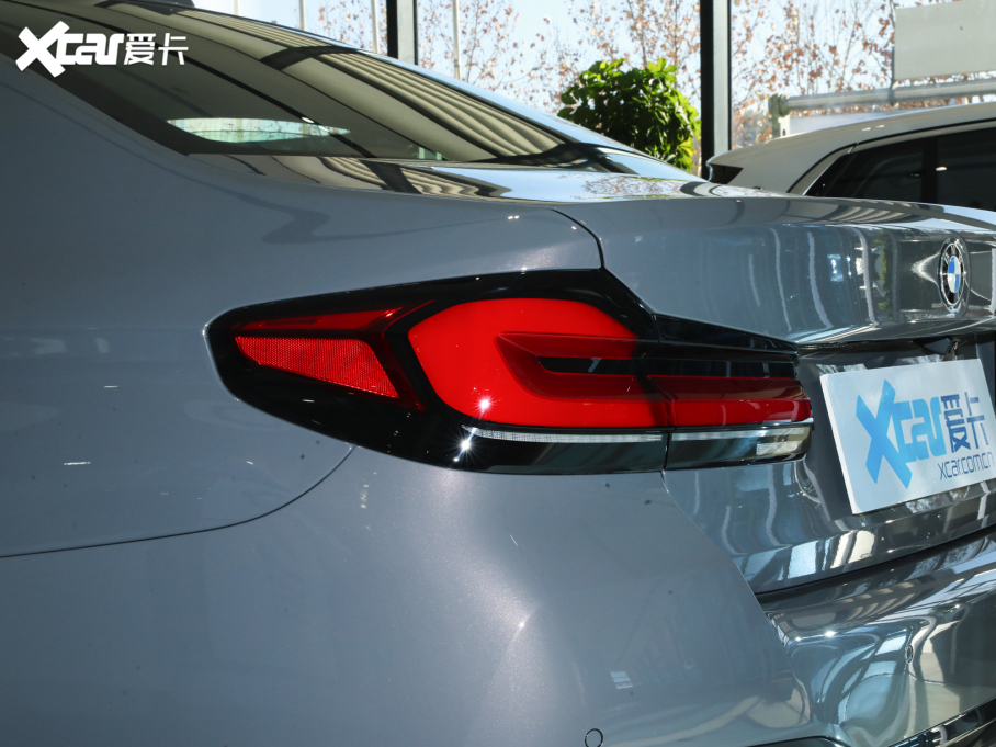 2022R5ϵ(M) Ŀ 530i M\b