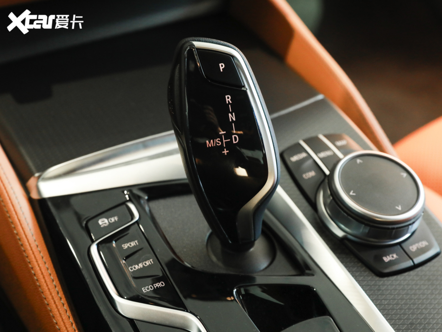 2022R5ϵ(M) Ŀ 530i M\b