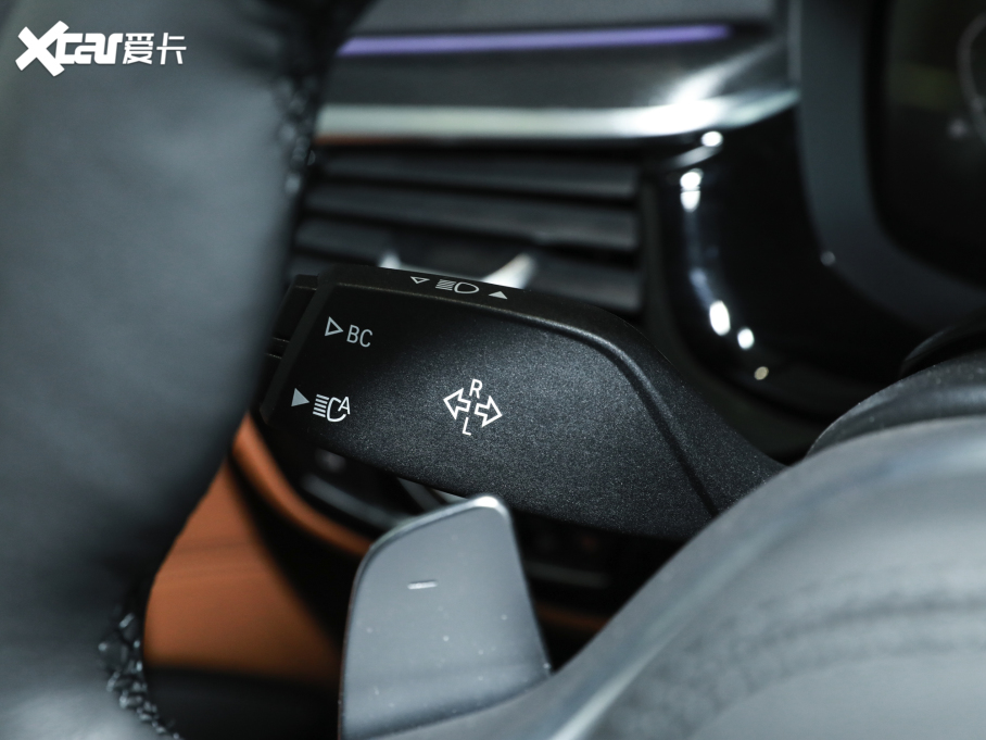 2022R5ϵ(M) Ŀ 530i M\b