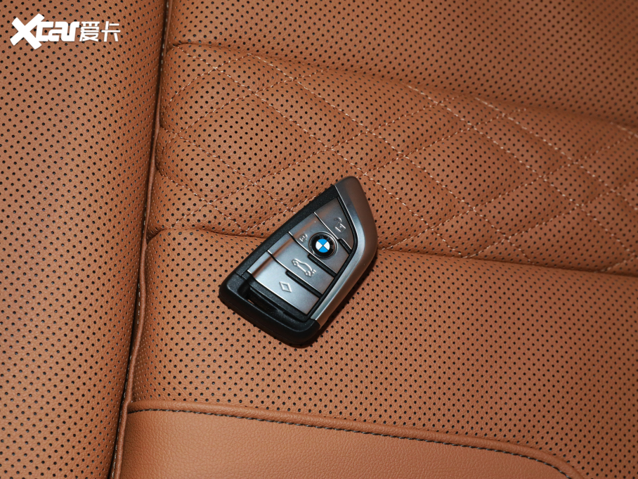 2022R5ϵ(M) Ŀ 530i M\b