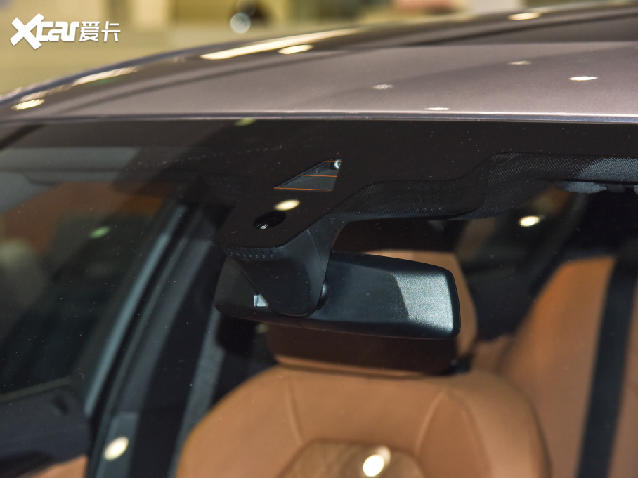 2022R5ϵ(M) Ŀ 525i M\b