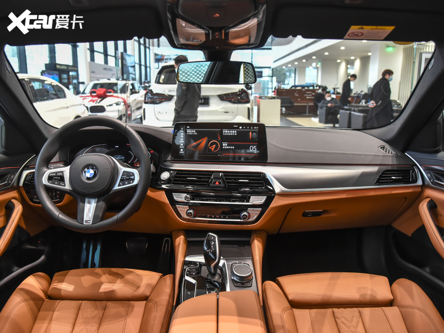 2022R5ϵ(M) Ŀ 525i M\b