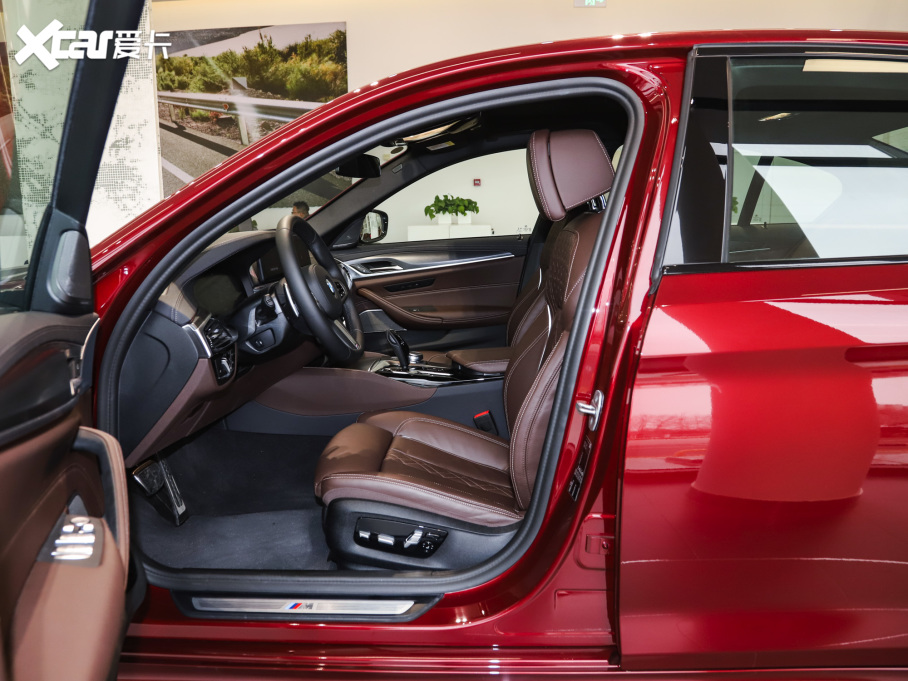 2022R5ϵ(M(jn)) Ŀ 540i L(fng)а M\(yn)(dng)b