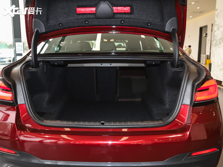 2022R5ϵ(M) Ŀ 540i Lа M\b