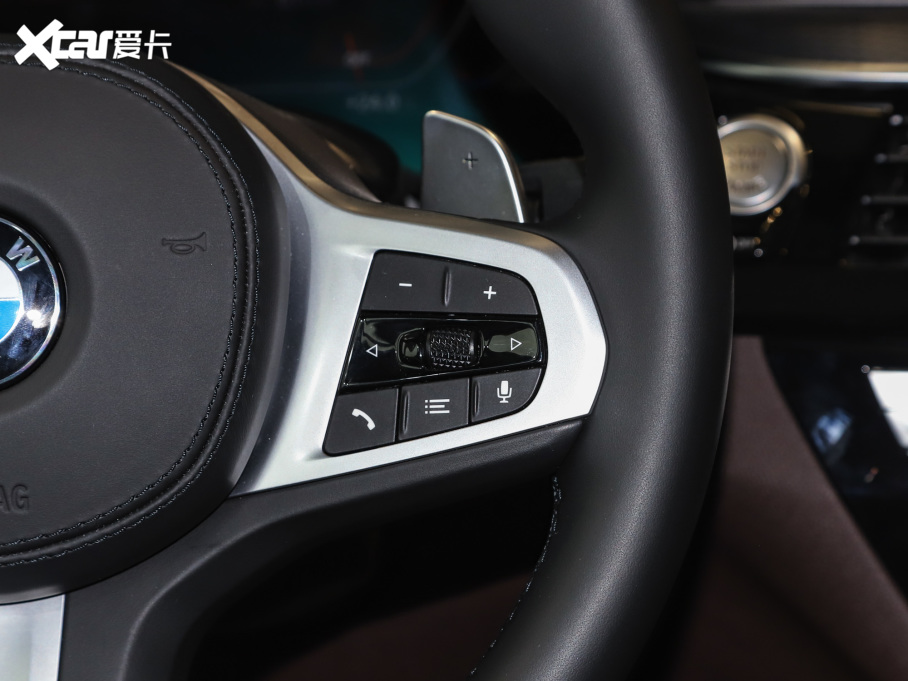 2022R5ϵ(M) Ŀ 540i Lа M\b