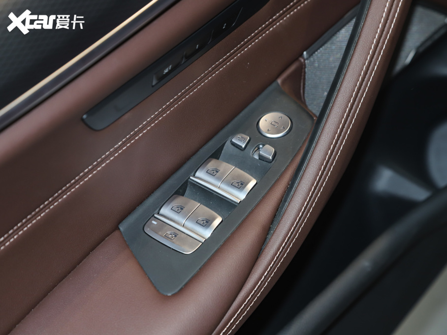 2022R5ϵ(M(jn)) Ŀ 540i L(fng)а M\(yn)(dng)b