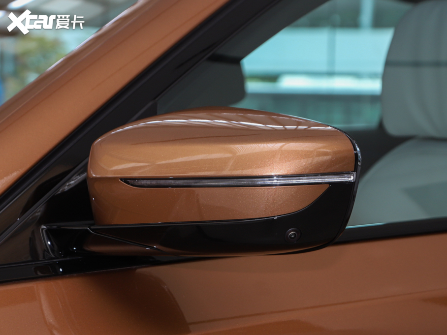 2022R5ϵ(M) Ŀ 530i Lа M\b