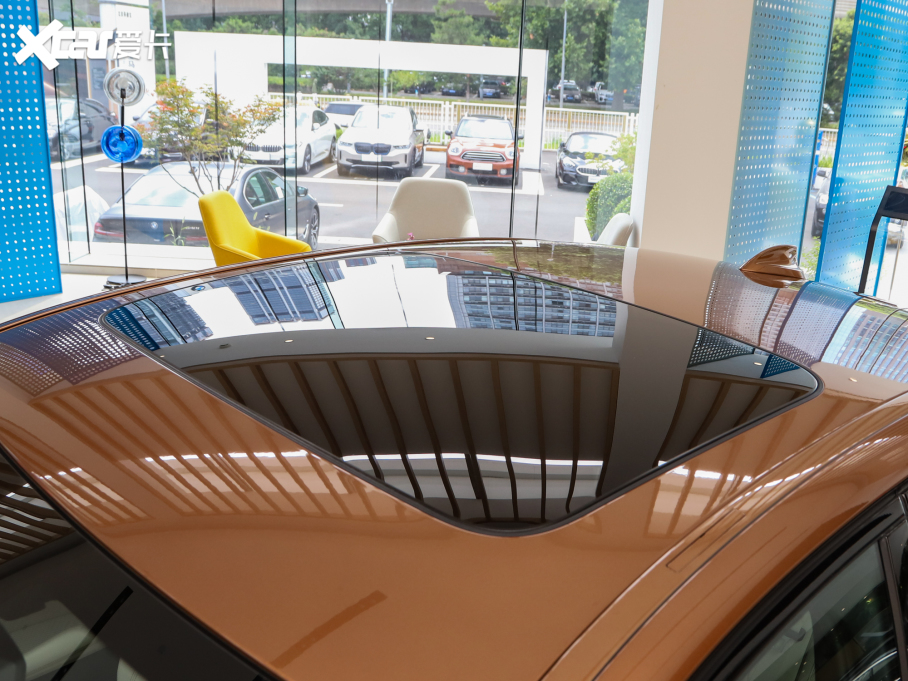 2022R5ϵ(M) Ŀ 530i Lа M\b