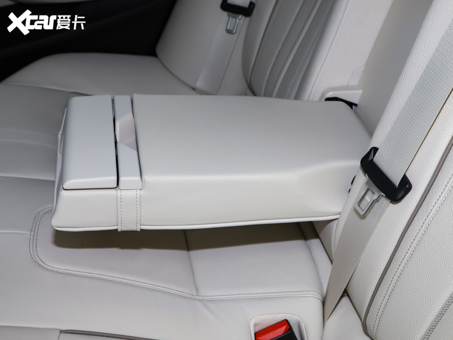 2022R5ϵ(M) Ŀ 530i Lа M\b