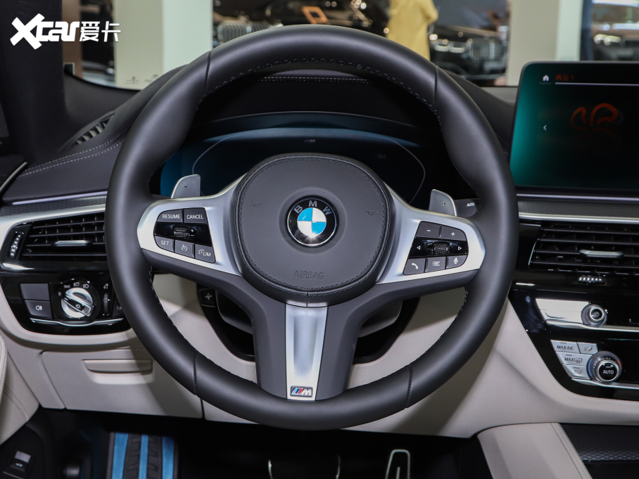 2022��R5ϵ(�M��) �Ŀ� 530i �L�а� M�\�����b