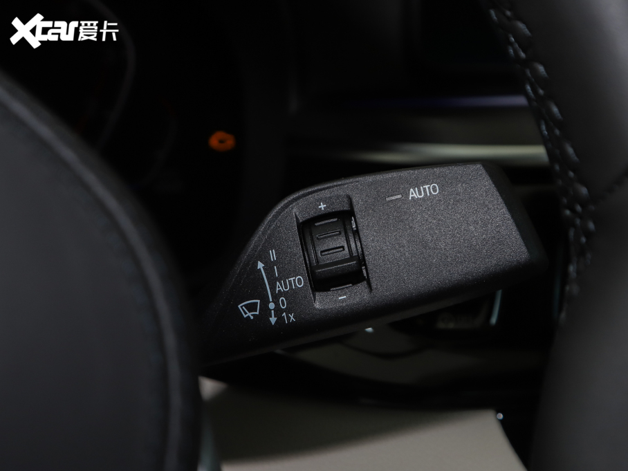 2022R5ϵ(M(jn)) Ŀ 530i L(fng)а M\(yn)b