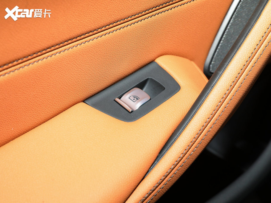 2022R5ϵ(M) Ŀ 530i M\b