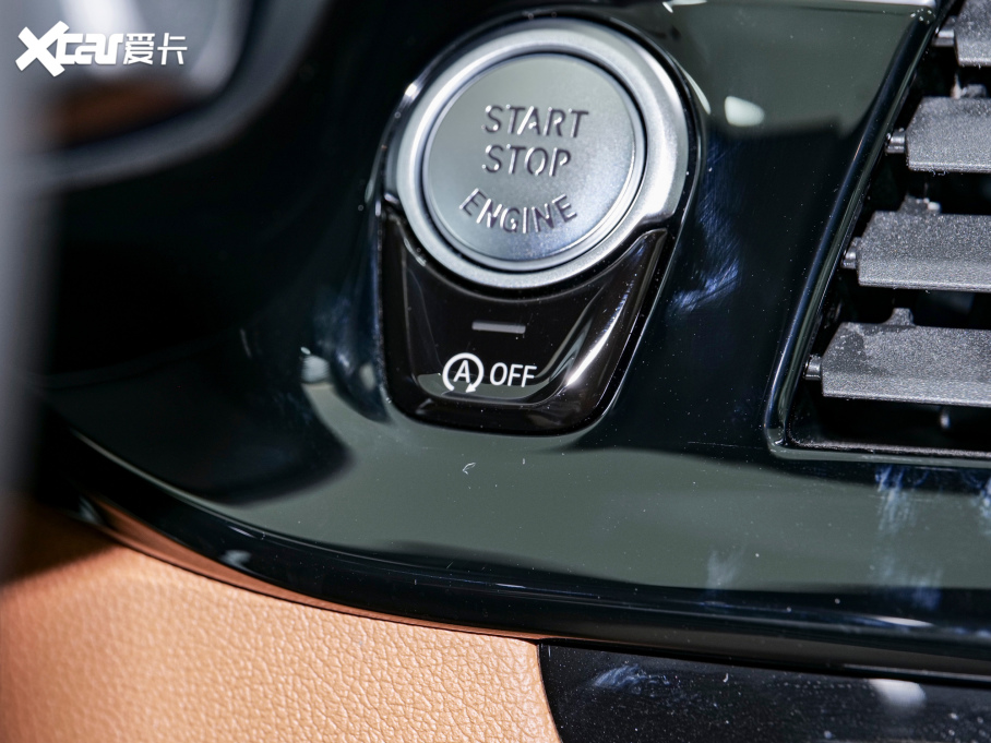 2022R5ϵ(M) Ŀ 530i Lа M\b