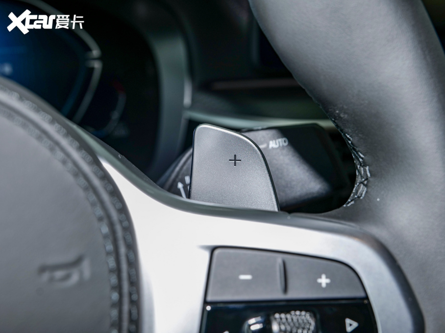 2022R5ϵ(M(jn)) Ŀ 530i L(fng)а M\(yn)b