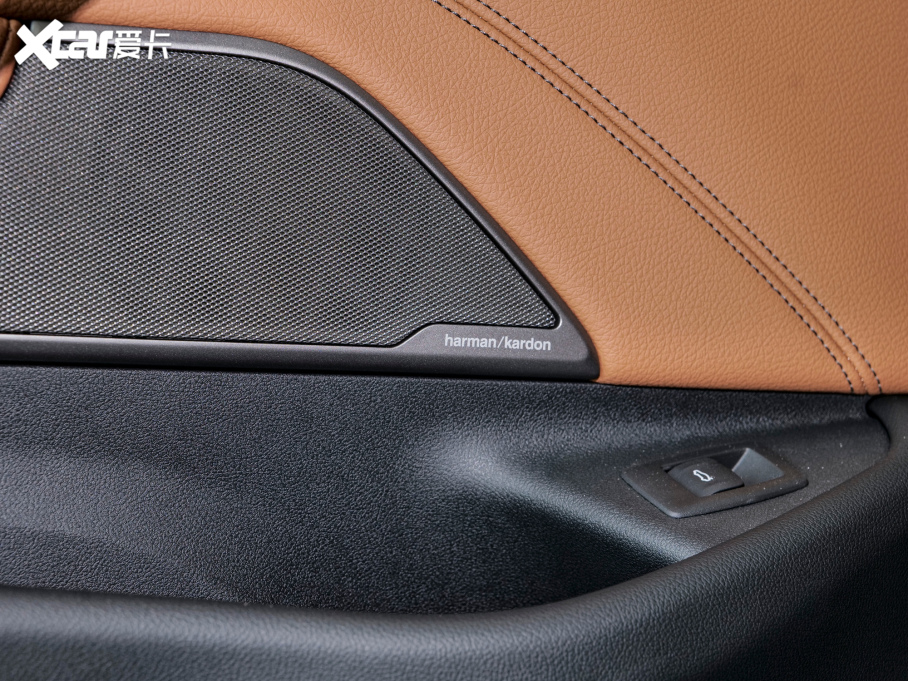 2022��R5ϵ(�M��) �Ŀ�� 530i �L�а� M�\�����b