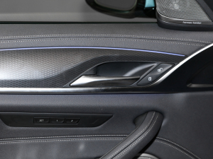 2022530i M\(yn)(dng)b п؅^(q)