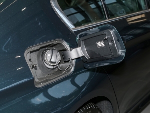 2022530i L(fng)а M\b w