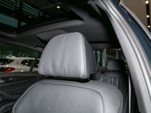 2022530i L(fng)а M\(yn)(dng)b g