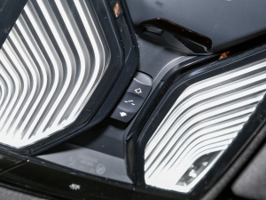 2022530i Lа M\b п؅^