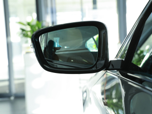 2022Ŀ 530i M\b (ji)^