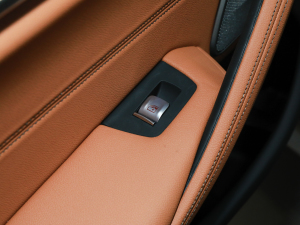 2022Ŀ 530i M\b ܇ƅ^