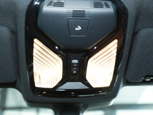 2022Ŀ 530i M\b п؅^