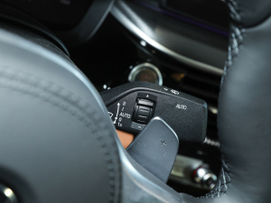 2022Ŀ 530i M\b п؅^