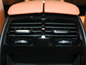 2022Ŀ 530i M\b п؅^