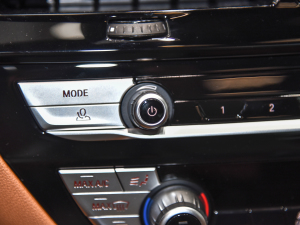 2022Ŀ 525i M\b п؅^(q)