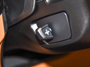 2022Ŀ 525i M\b п؅^